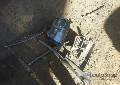 2020 Chevrolet Suburban 2Wd Lt from USA, damaged, VIN 1GNSCHKC8LR166134